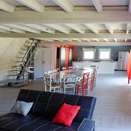 De 5 Chambres Avec Piscine Privee Jardin Clos Et Wifi A *